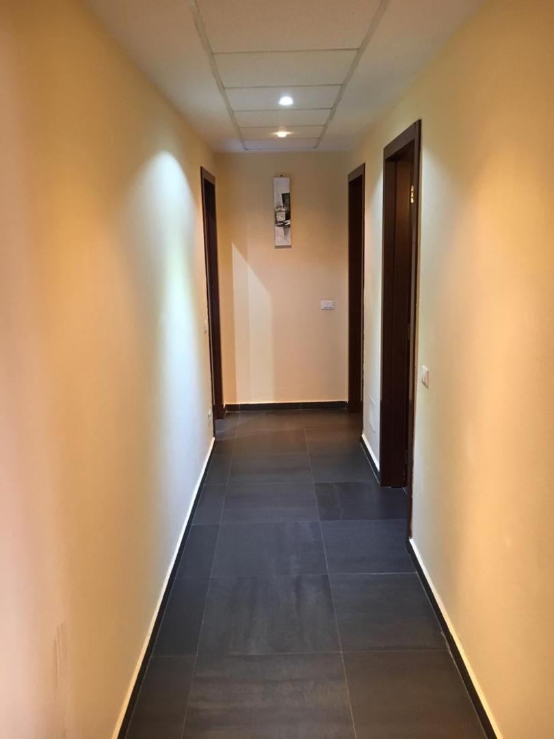 Djeug'Appart Hotel ยาอุนเด ภายนอก รูปภาพ